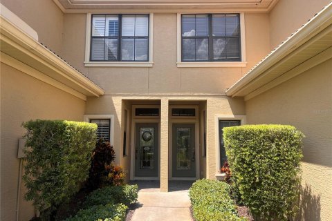 Townhouse in Palm Harbor, Florida 3 bedrooms, 205.78 sq.m. № 1900368 - photo 2