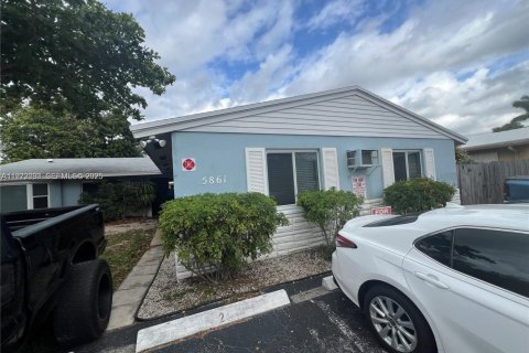 Appartement à louer à Fort Lauderdale, Floride: 1 chambre, 242.66 m2 № 1976967 - photo 3