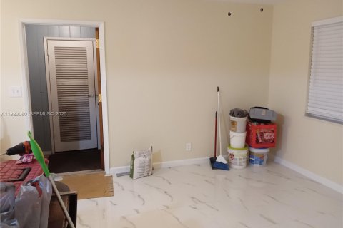 Appartement à louer à Fort Lauderdale, Floride: 1 chambre, 242.66 m2 № 1976967 - photo 27