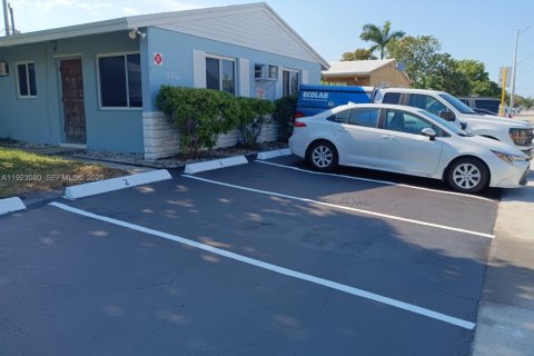 Appartement à louer à Fort Lauderdale, Floride: 1 chambre, 242.66 m2 № 1976967 - photo 4