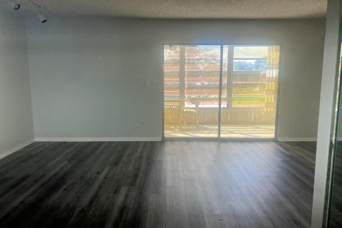 Купить кондоминиум в Коконат Крик, Флорида 3 комнаты, 79.99м2, № 2172922 - фото 6