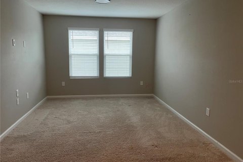 Casa en venta en Kissimmee, Florida, 5 dormitorios, 284 m2 № 2324065 - foto 23