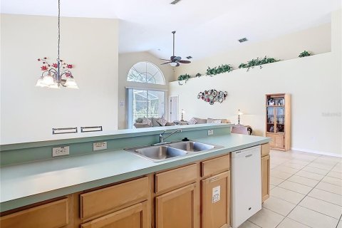 House in Davenport, Florida 4 bedrooms, 165.37 sq.m. № 1769302 - photo 19