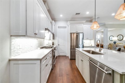 Villa ou maison à vendre à Tampa, Floride: 5 chambres, 300.54 m2 № 1765209 - photo 13