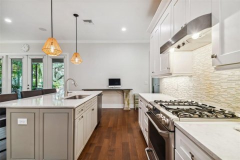 Villa ou maison à vendre à Tampa, Floride: 5 chambres, 300.54 m2 № 1765209 - photo 14