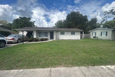 Villa ou maison à Deltona, Floride 3 chambres, 105.54 m2 № 2378296