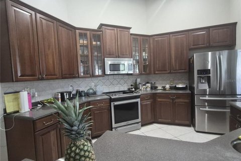 House in Orlando, Florida 5 bedrooms, 315.22 sq.m. № 2236430 - photo 14