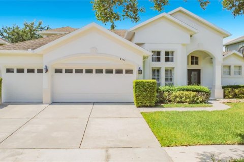 House in Orlando, Florida 5 bedrooms, 315.22 sq.m. № 2236430