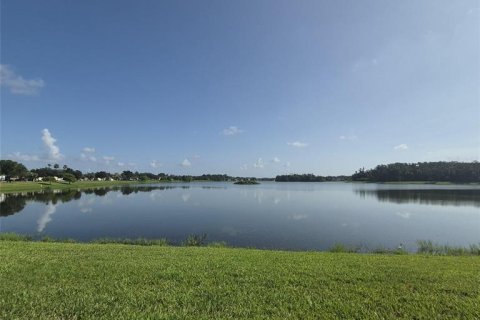 House in Orlando, Florida 5 bedrooms, 315.22 sq.m. № 2236430 - photo 30