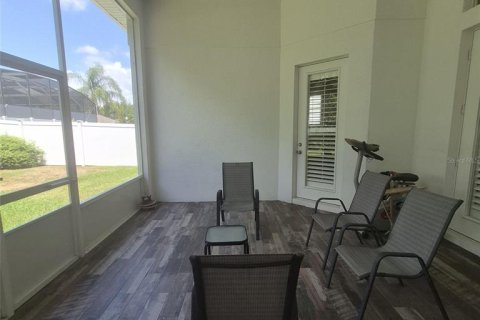 House in Orlando, Florida 5 bedrooms, 315.22 sq.m. № 2236430 - photo 24