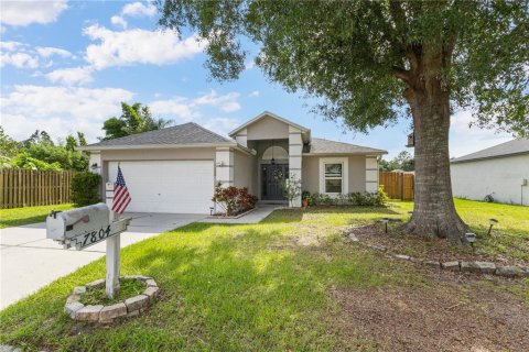 House in Lakeland, Florida 3 bedrooms, 153.1 sq.m. № 1826126 - photo 1