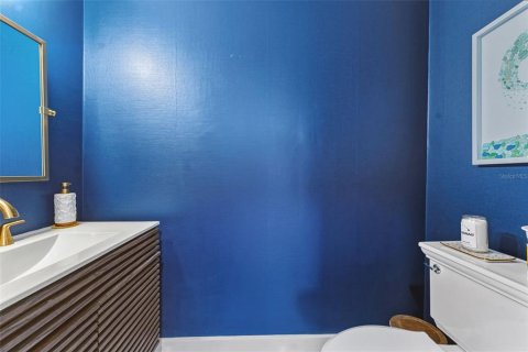 Condo in Tampa, Florida, 2 bedrooms  № 2148556 - photo 24