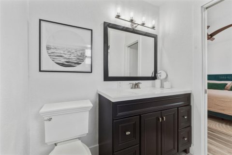 Condo in Tampa, Florida, 2 bedrooms  № 2148556 - photo 19