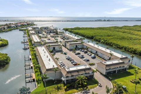 Condo in Tampa, Florida, 2 bedrooms  № 2148556 - photo 5