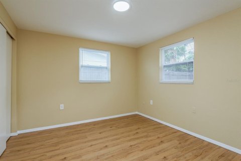 House in Holiday, Florida 3 bedrooms, 124.49 sq.m. № 1904106 - photo 13