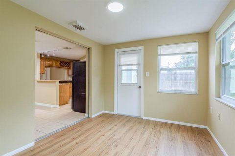 House in Holiday, Florida 3 bedrooms, 124.49 sq.m. № 1904106 - photo 16