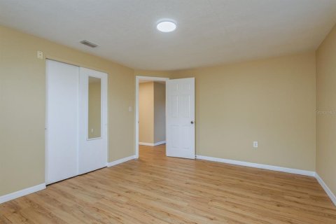 House in Holiday, Florida 3 bedrooms, 124.49 sq.m. № 1904106 - photo 11