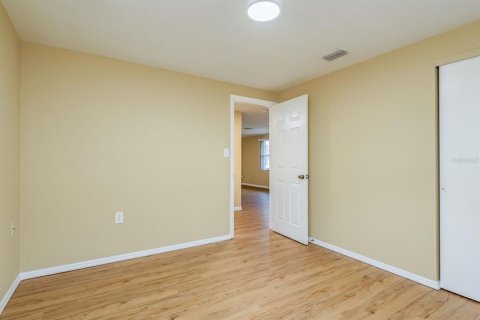 House in Holiday, Florida 3 bedrooms, 124.49 sq.m. № 1904106 - photo 14