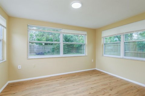 House in Holiday, Florida 3 bedrooms, 124.49 sq.m. № 1904106 - photo 15