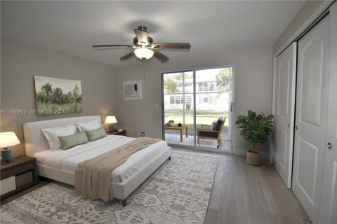 Condominio en venta en Deerfield Beach, Florida, 1 dormitorio, 54.35 m2 № 2050928 - foto 11