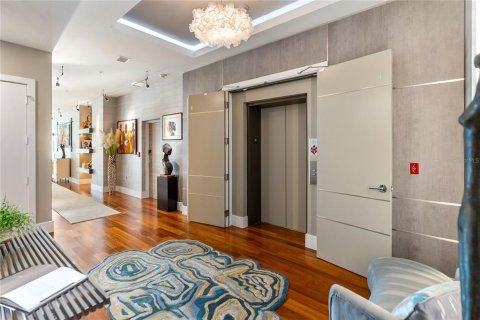 Купить кондоминиум в Сарасота, Флорида 11 комнат, 368.08м2, № 2136728 - фото 11