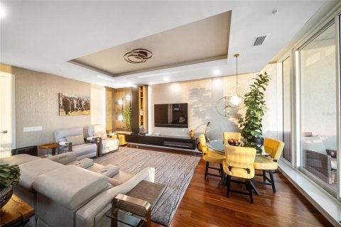 Купить кондоминиум в Сарасота, Флорида 11 комнат, 368.08м2, № 2136728 - фото 8