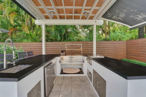 Casa en venta en Fort Lauderdale, Florida, 3 dormitorios, 111.39 m2 № 2000118 - foto 8