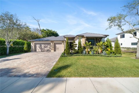 Villa ou maison à Miami, Floride 5 chambres, 352.29 m2 № 2259657