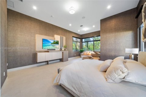 Villa ou maison à vendre à Miami, Floride: 5 chambres, 352.29 m2 № 2259657 - photo 23