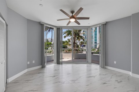 Copropriété à louer à Lauderdale-by-the-Sea, Floride: 1 chambre, 111.48 m2 № 2271032 - photo 5