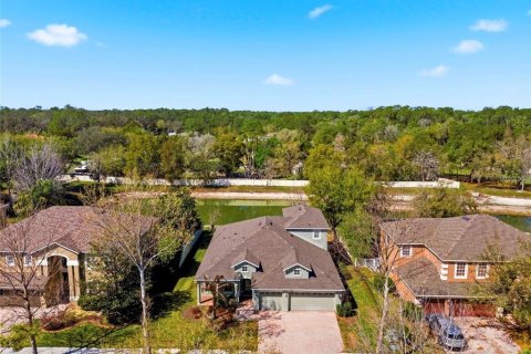 Villa ou maison à louer à Wesley Chapel, Floride: 5 chambres, 262.45 m2 № 2285324 - photo 4