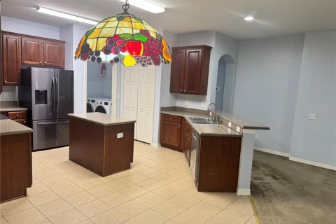 Villa ou maison à louer à Wesley Chapel, Floride: 5 chambres, 262.45 m2 № 2285324 - photo 15