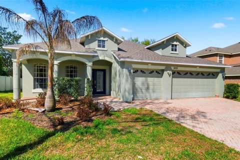 Villa ou maison à louer à Wesley Chapel, Floride: 5 chambres, 262.45 m2 № 2285324 - photo 2