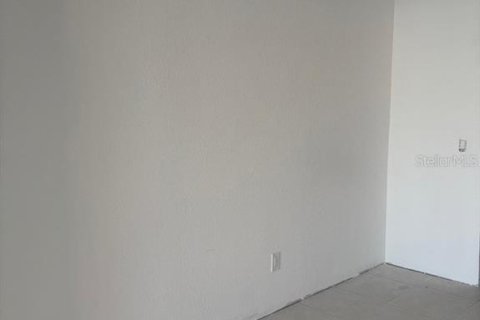 Condo in Saint Petersburg, Florida, 2 bedrooms  № 1555249 - photo 7