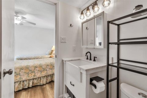Copropriété à louer à Sarasota, Floride: 2 chambres, 98.94 m2 № 2102891 - photo 29