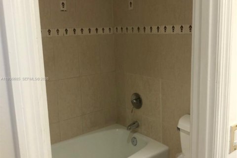 Купить кондоминиум в Авентура, Флорида 2 спальни, 101.45м2, № 2054921 - фото 10