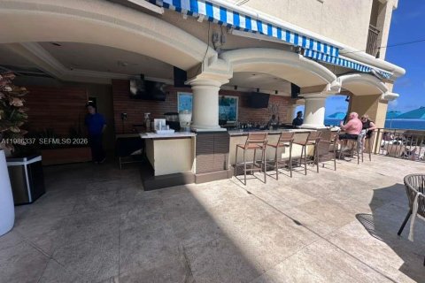 Copropriété à vendre à Fort Lauderdale, Floride: 1 chambre, 91.97 m2 № 2048213 - photo 4