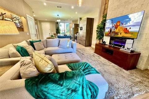 Adosado en venta en Kissimmee, Florida, 4 dormitorios, 218.88 m2 № 2347801 - foto 23