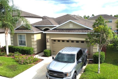 House in Land O' Lakes, Florida 4 bedrooms, 188.31 sq.m. № 1882795 - photo 4