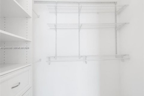 Appartement à louer à Miami, Floride: 2 chambres, 99.68 m2 № 1990605 - photo 14