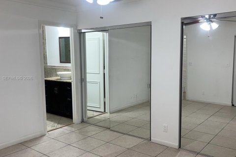 Copropriété à louer à Palm Springs, Floride: 2 chambres, 88.35 m2 № 2004961 - photo 19