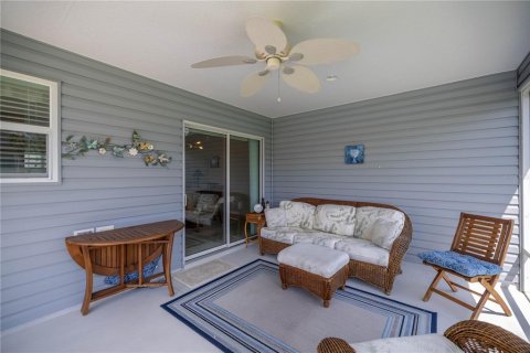 House in The Villages, Florida 2 bedrooms, 117.24 sq.m. № 1803392 - photo 20