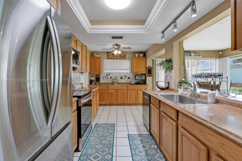 House in Tamarac, Florida 2 bedrooms, 124.67 sq.m. № 1758514 - photo 14