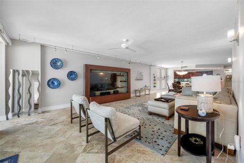 Copropriété à louer à Clearwater, Floride: 3 chambres, 218.78 m2 № 2298251 - photo 16
