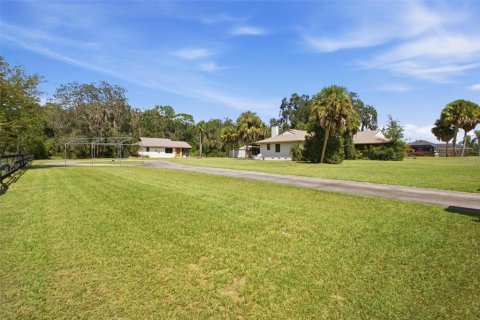 Villa ou maison à vendre à Summerfield, Floride: 3 chambres, 287.44 m2 № 2391255 - photo 26