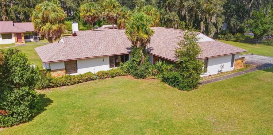 Villa ou maison à Summerfield, Floride 3 chambres, 287.44 m2 № 2391255