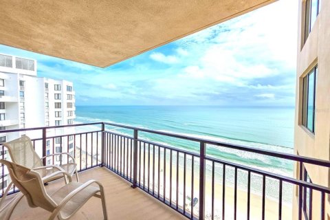 Condominio en venta en Daytona Beach Shores, Florida, 2 dormitorios, 98.29 m2 № 2134834 - foto 11