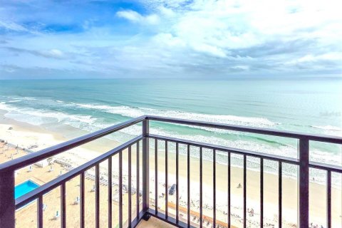 Condominio en venta en Daytona Beach Shores, Florida, 2 dormitorios, 98.29 m2 № 2134834 - foto 10