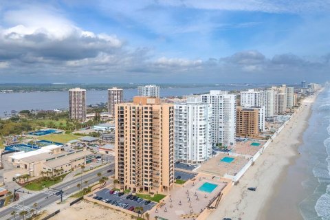 Condominio en venta en Daytona Beach Shores, Florida, 2 dormitorios, 98.29 m2 № 2134834 - foto 26