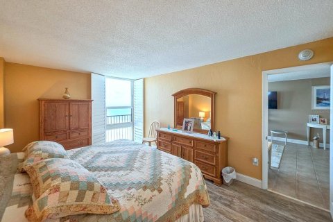 Condominio en venta en Daytona Beach Shores, Florida, 2 dormitorios, 98.29 m2 № 2134834 - foto 12